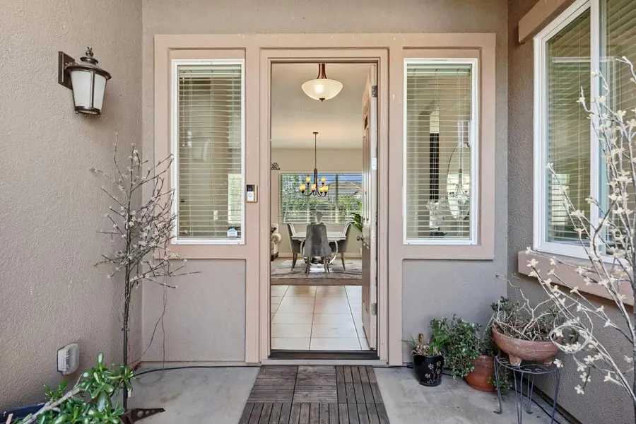 1093 Dimaggio Way, Galt, CA 95632 - #3