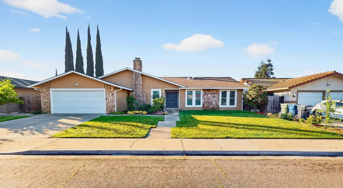 540 Fullerton Drive, Turlock, CA 95382 - #1
