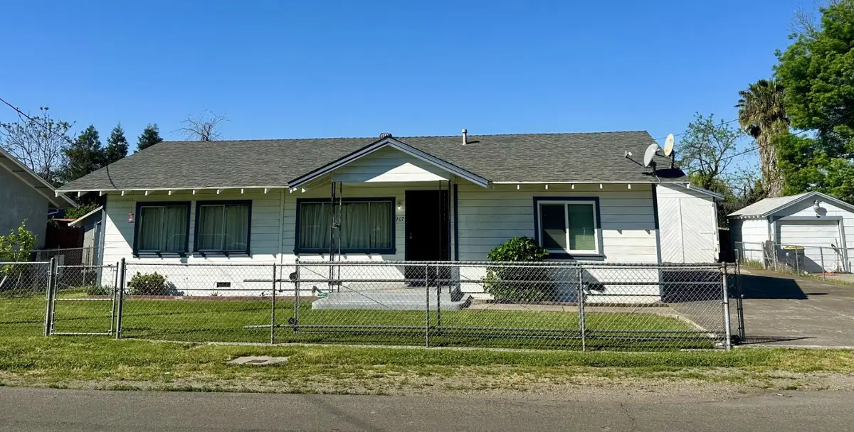 907 S. Gertrude Avenue, Stockton, CA 95215 - #1