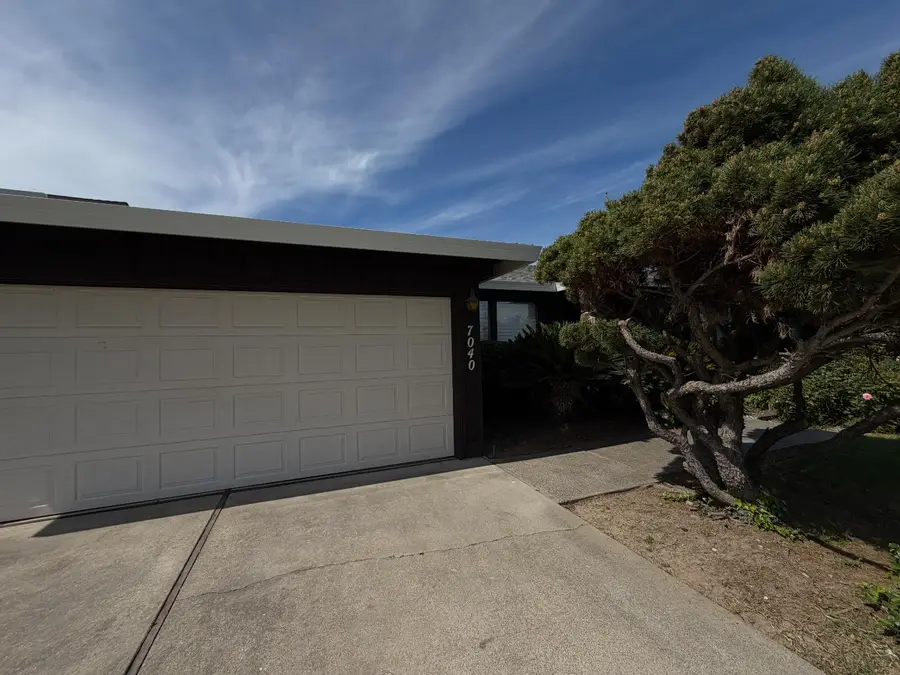 7040 Waterview Way, Sacramento, CA 95831 - #3