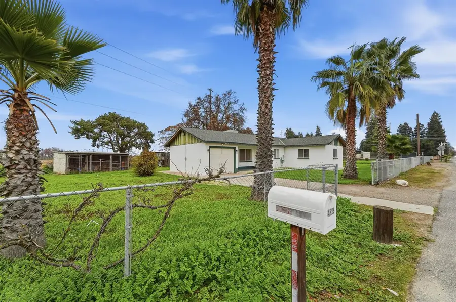 4529 E Briggsmore Avenue, Modesto, CA 95355 - #3