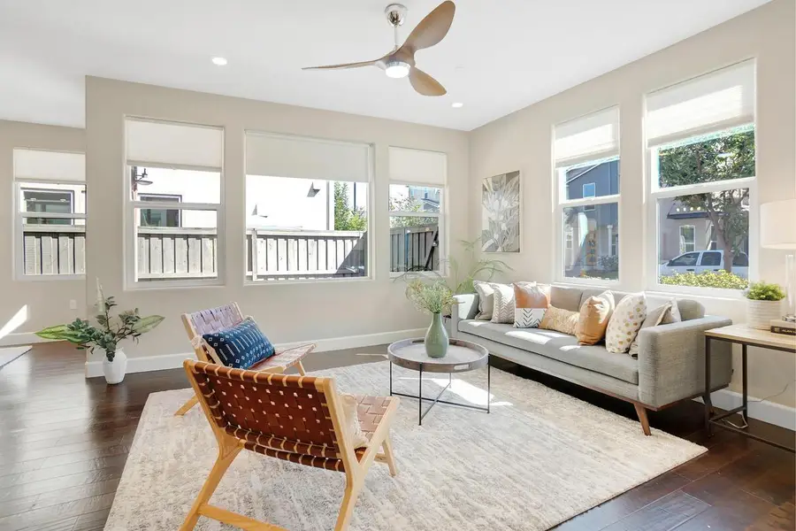 1673 Vine Street, Davis, CA 95616 - #3