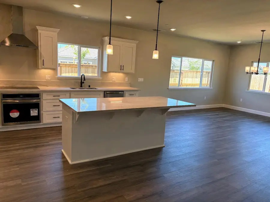 929 Norman Road, Galt, CA 95632 - #2