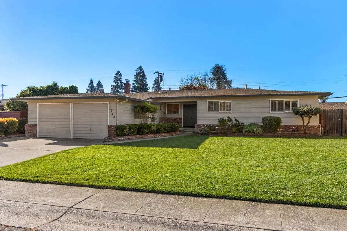 1220 Monte Vista Way, Sacramento, CA 95831 - #1