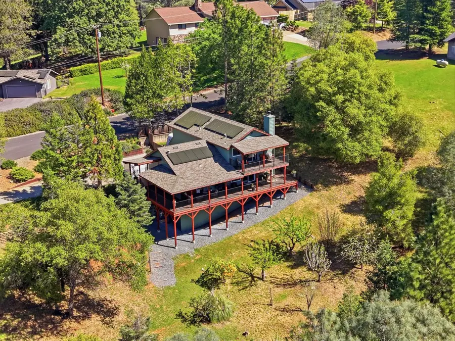 1742 Cherokee Court, Cool, CA 95614 - #3