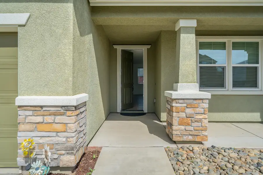 4637 Zoe Avenue, Keyes, CA 95328 - #3