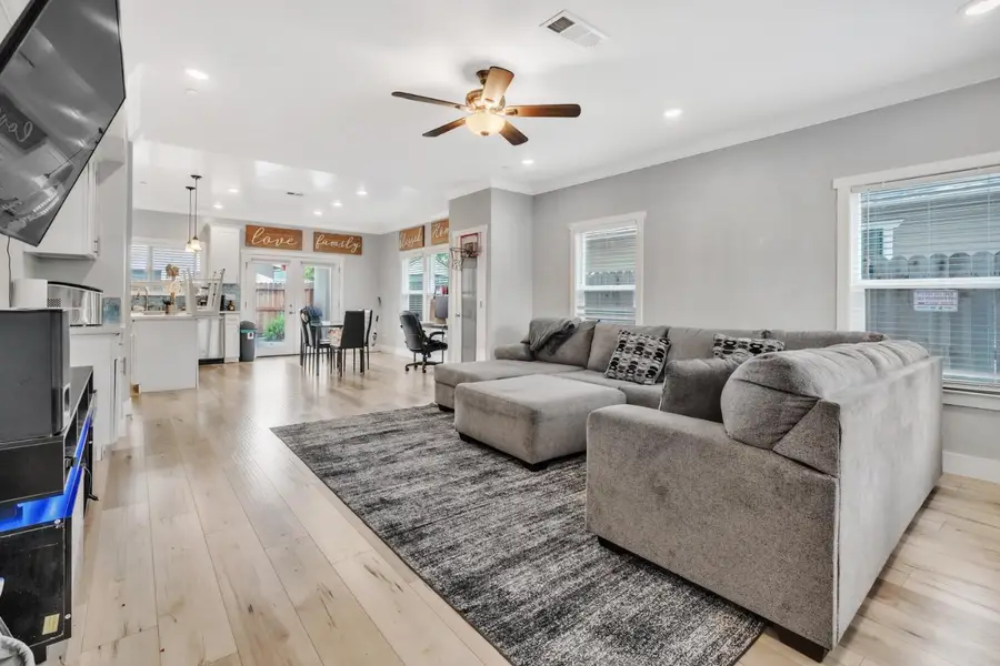 3400 44th Street #3404, Sacramento, CA 95817 - #2