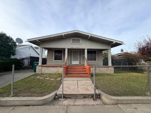 2111 E Hazelton Avenue, Stockton, CA 95205