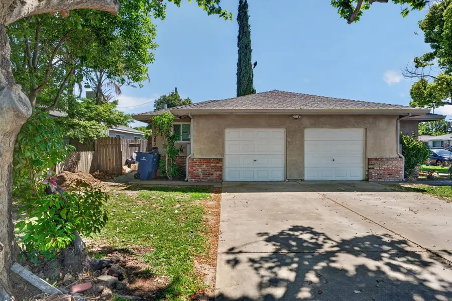 7363 29th Street, Sacramento, CA 95822 - #3