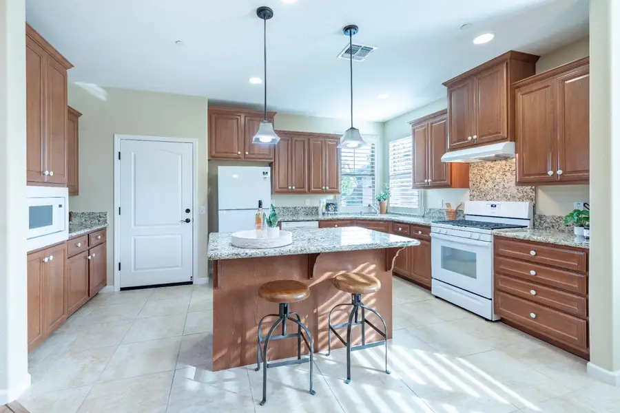 1376 Volonne Drive, Roseville, CA 95747 - #3