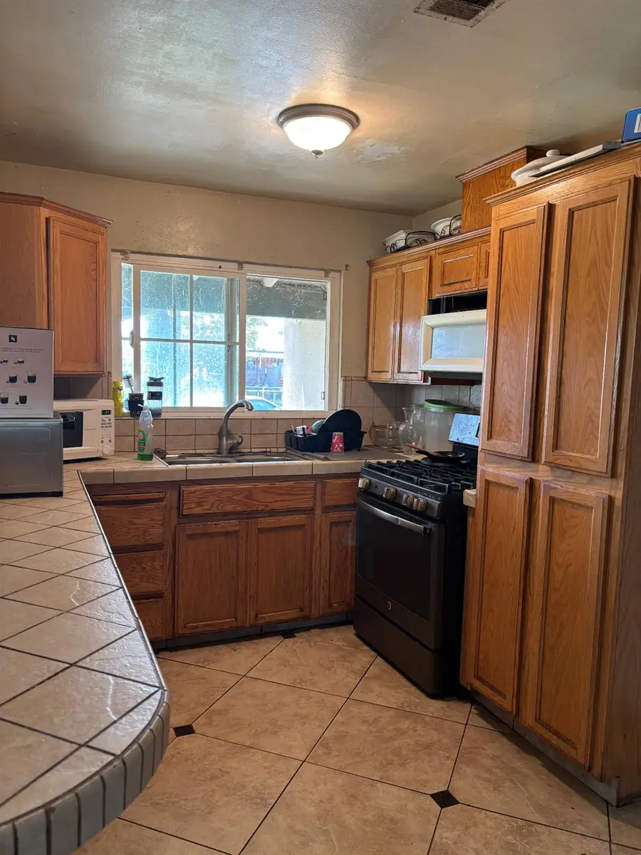 7360 Edythe Circle, Winton, CA 95388 - #3