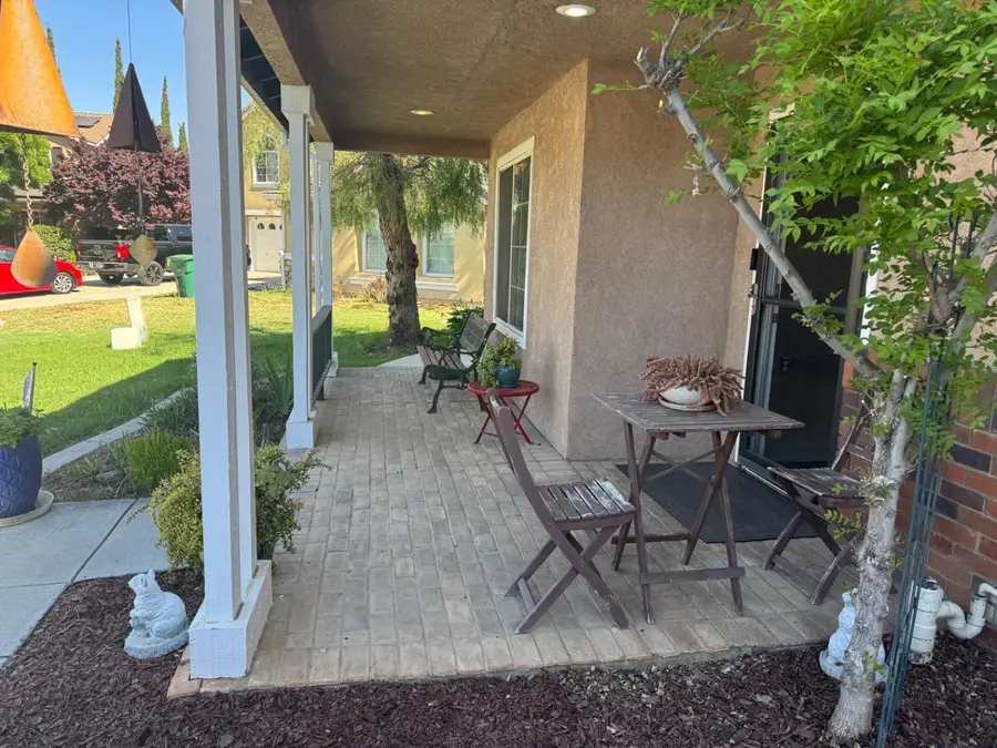 1880 Lane Court, Los Banos, CA 93635 - #3