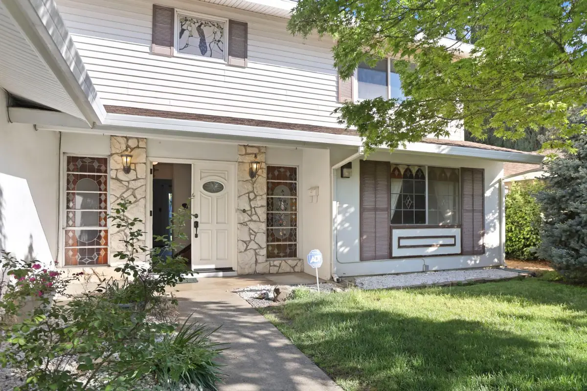 8961 La Riviera Drive, Sacramento, CA 95826 - #1