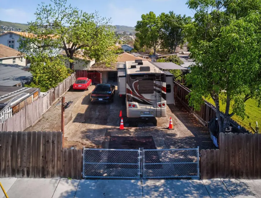 4612 Fisher Avenue, San Jose, CA 95127 - #2