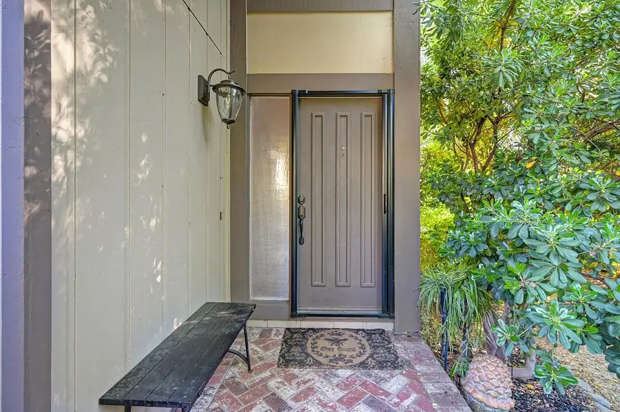 6912 Navarro Court, Citrus Heights, CA 95621 - #3