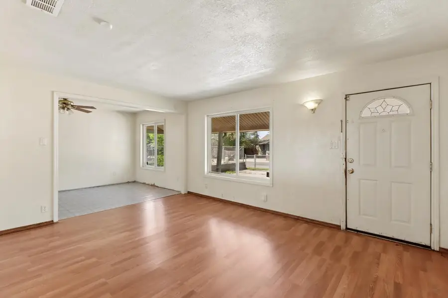 1022 Frienza Avenue, Sacramento, CA 95815 - #3