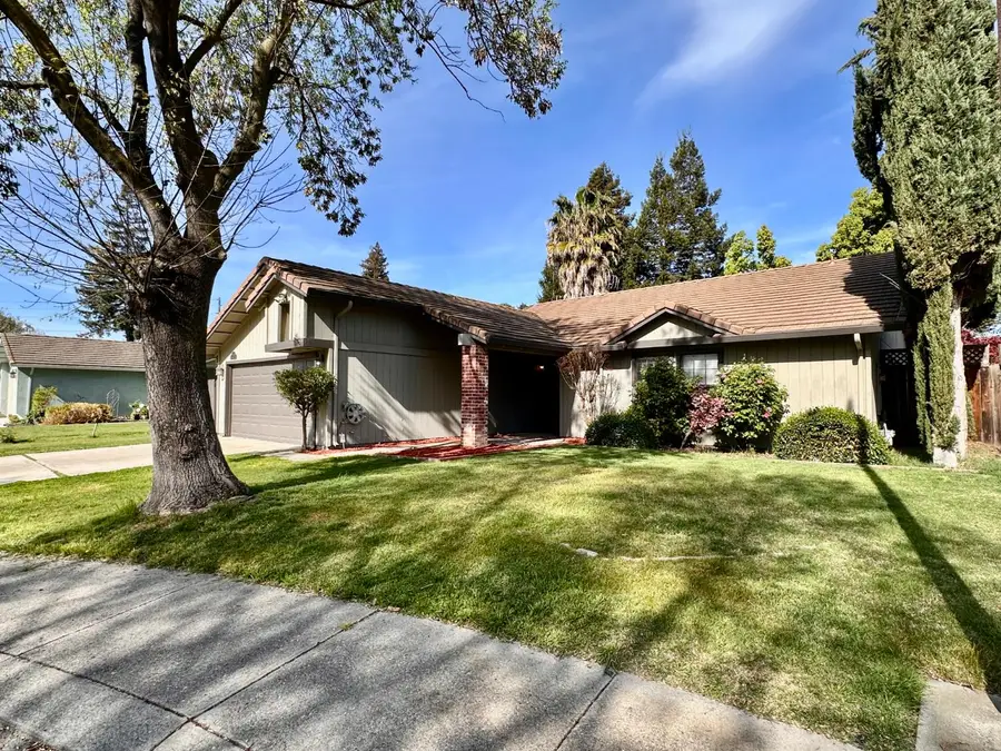 2915 Raintree Court, Stockton, CA 95219 - #2