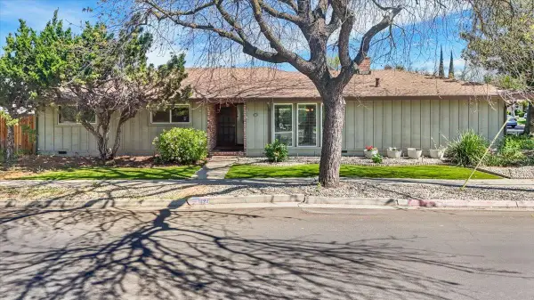 1424 Rose Avenue, Modesto, CA 95355