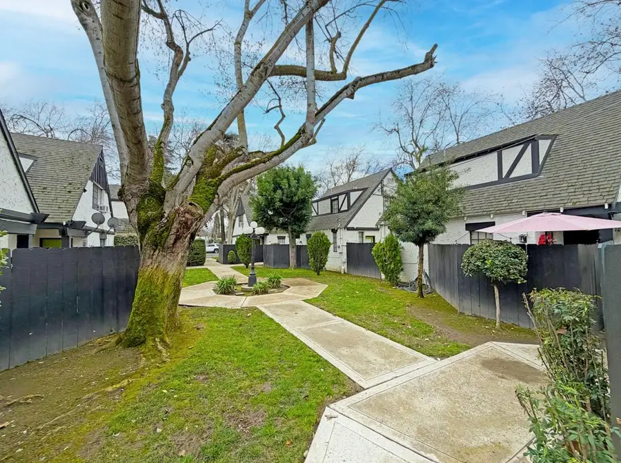 607 E Marshall Street, Turlock, CA 95380 - #2