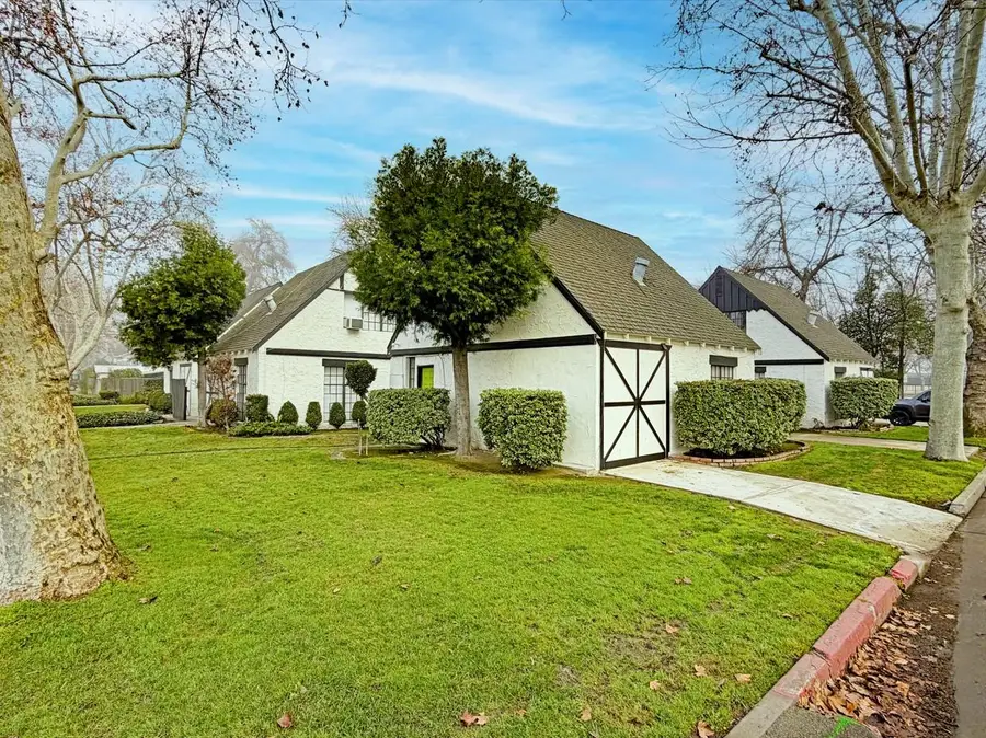 607 E Marshall Street, Turlock, CA 95380 - #3