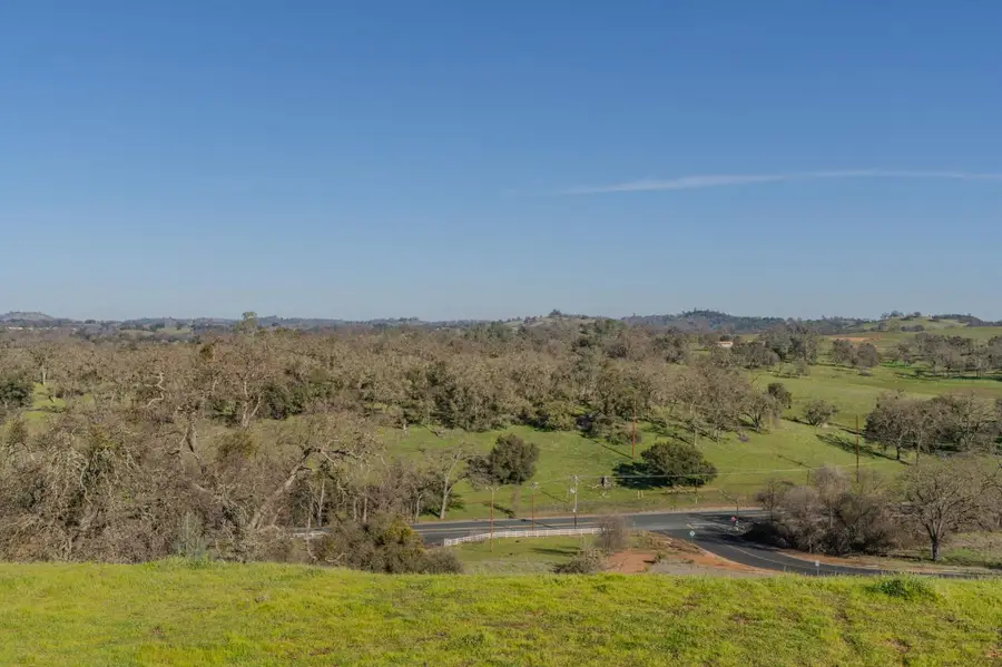 19040 Golden Way, Plymouth, CA 95669 - #2