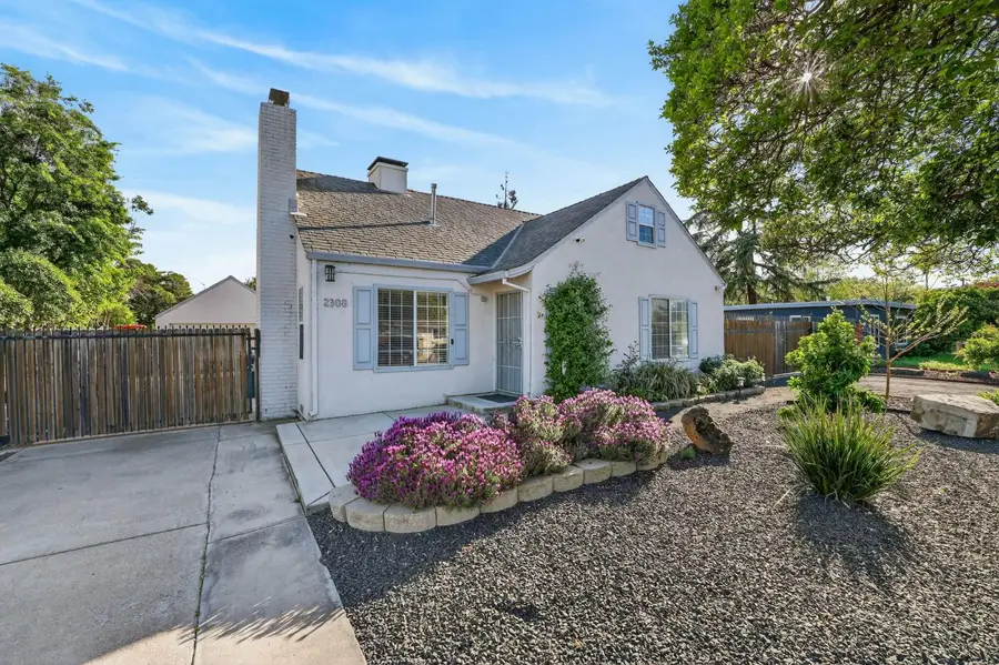2308 Roanoke Avenue, Sacramento, CA 95838 - #2