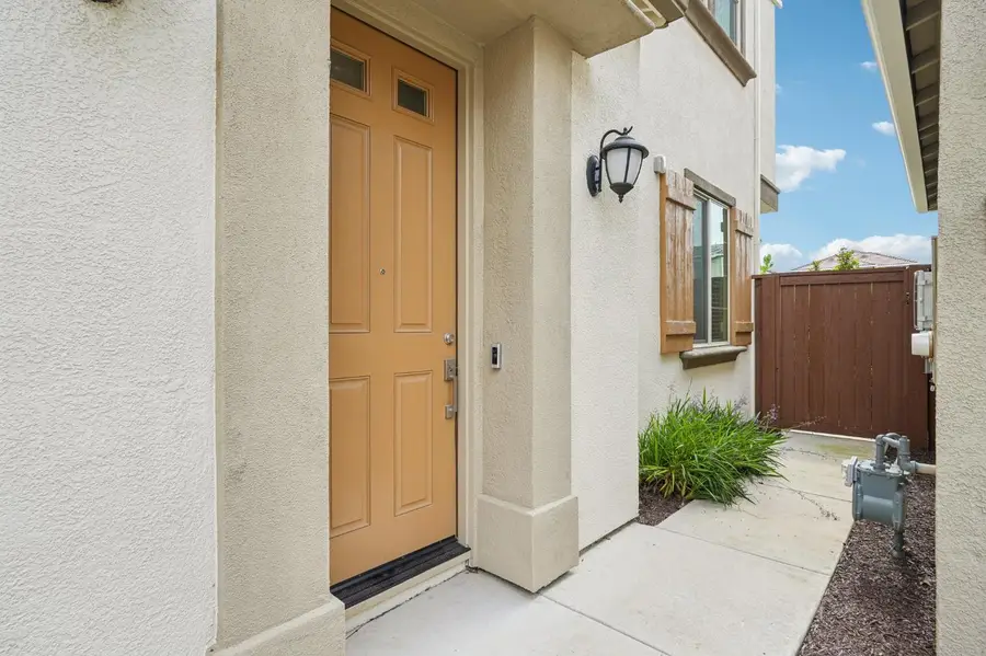 10520 Oboe Way, Elk Grove, CA 95757 - #3