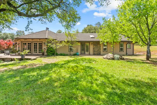 5990 Upper Ridge Way, Auburn, CA 95602