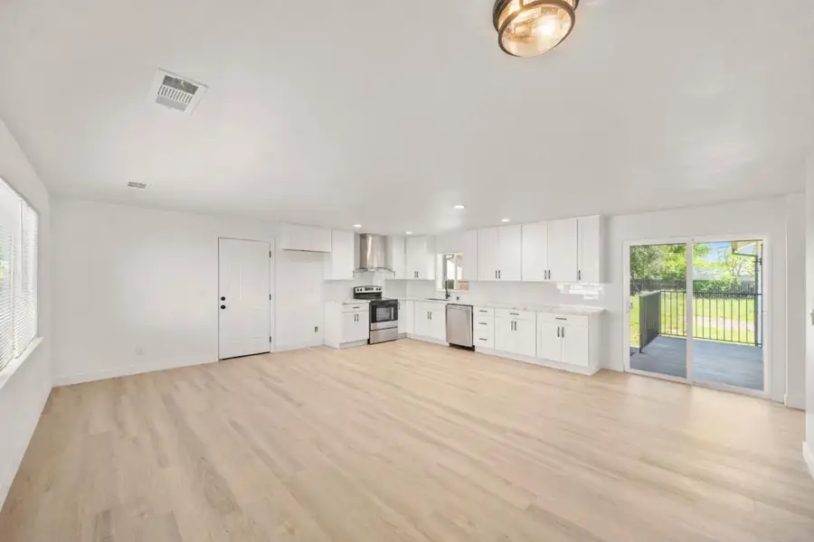 2504 48th Avenue, Sacramento, CA 95822 - #3