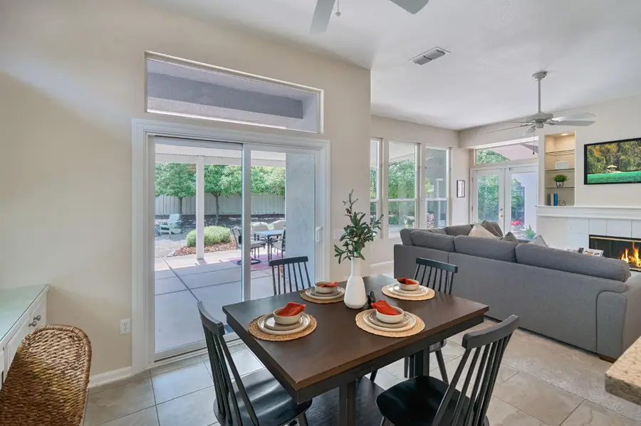 416 Barusch Court, Roseville, CA 95747 - #3