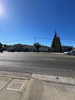 2960 Fruitridge Road, Sacramento, CA 95820 - #1