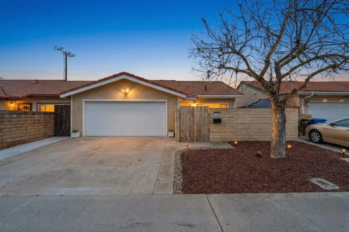 2165 Sharon Way, Modesto, CA 95350 - #1