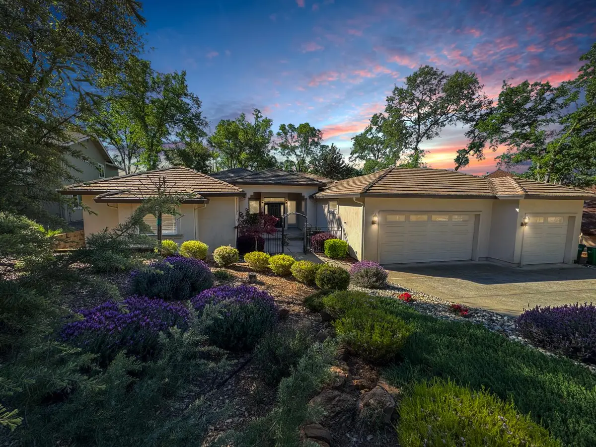 12097 Elm Court, Auburn, CA 95602 - #1