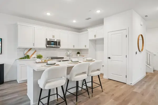 6419 Jacinto Avenue, Sacramento, CA 95823