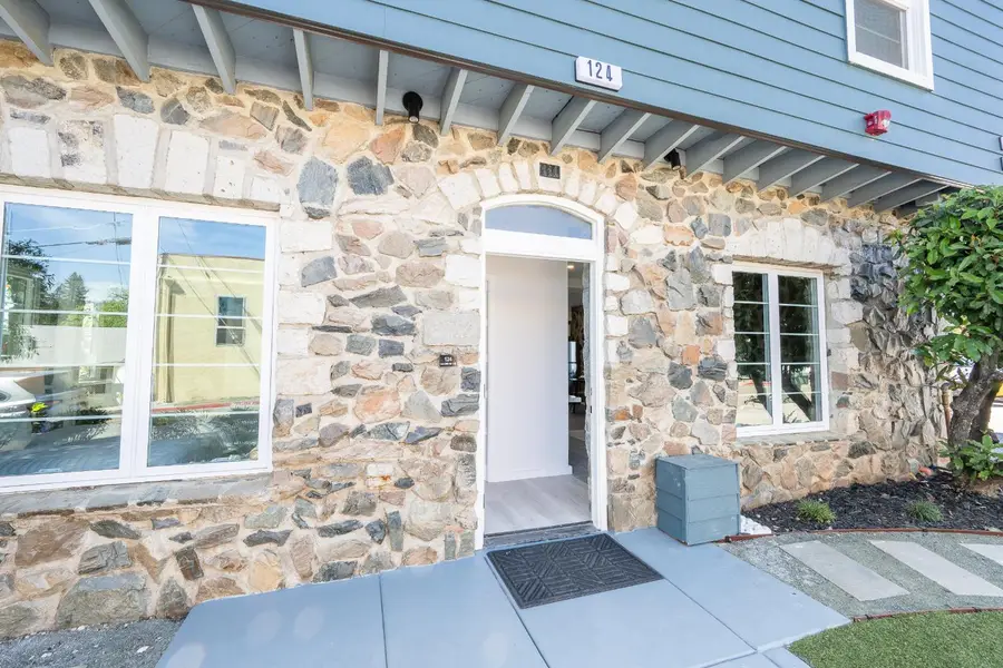 124 Oakwood Drive, Auburn, CA 95603 - #2
