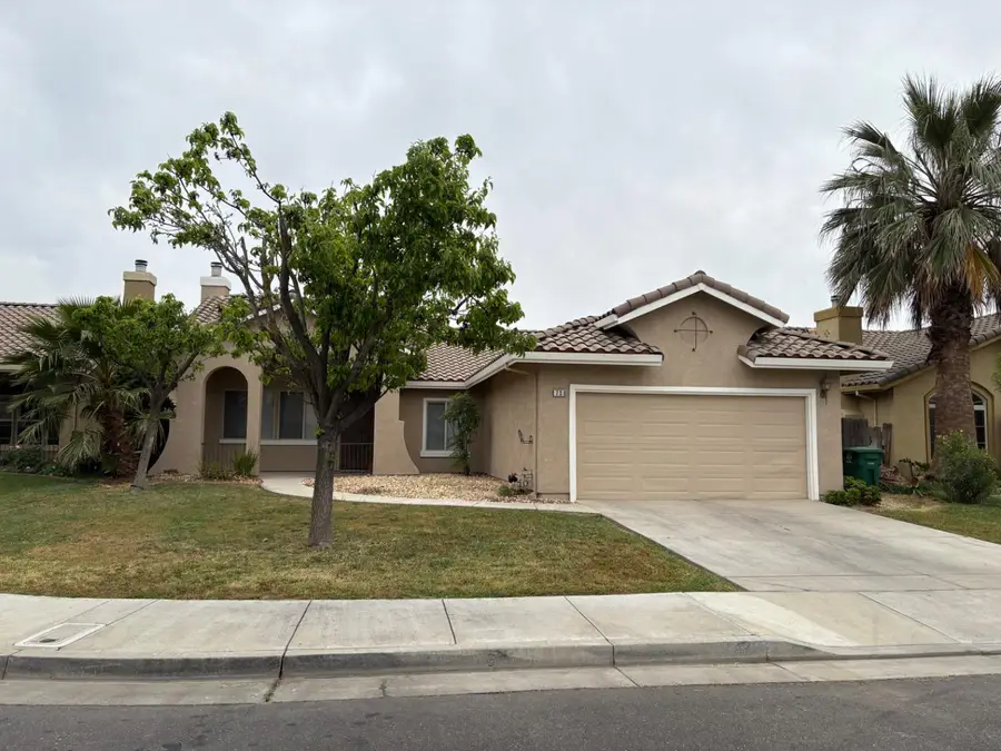 736 Elmwood Drive, Los Banos, CA 93635 - #2