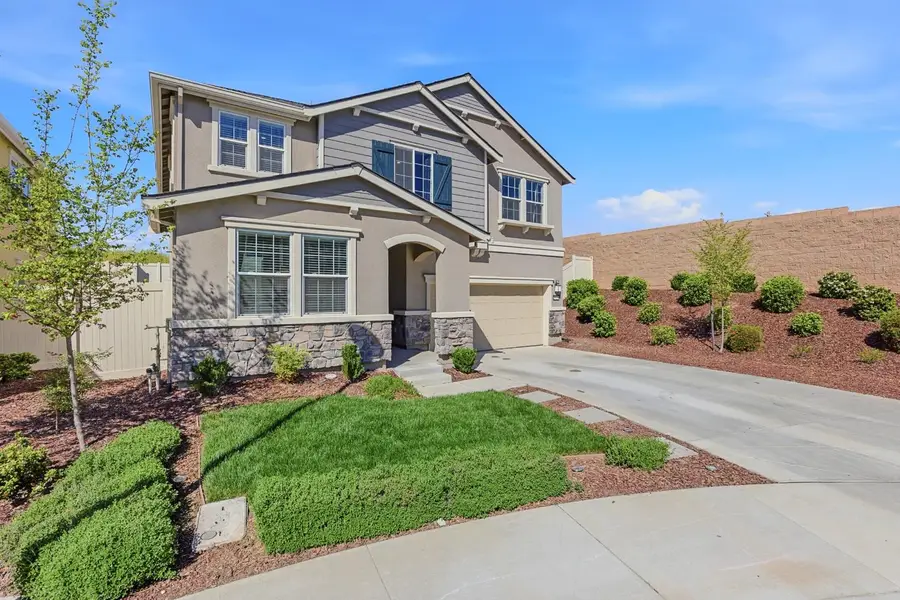 8025 Hughes Court, Citrus Heights, CA 95610 - #2