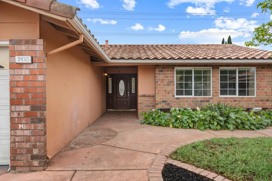 3932 Galbrath Drive, North Highlands, CA 95660 - #3