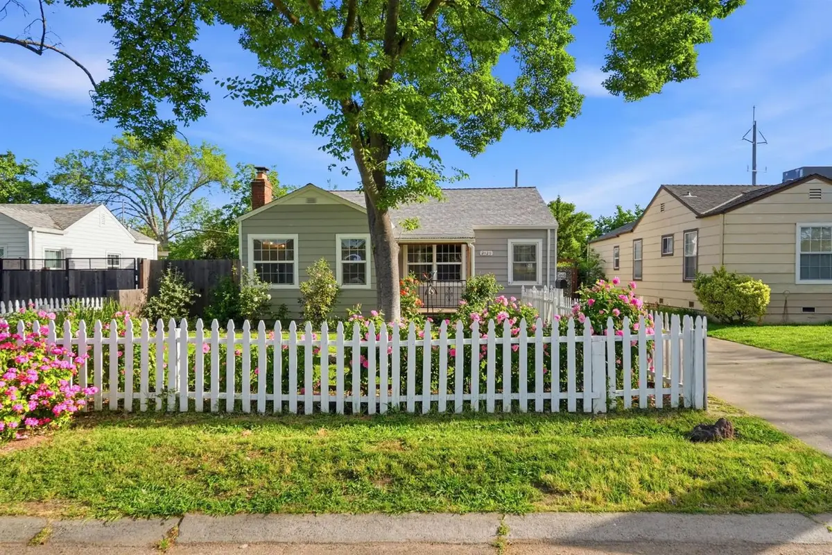 2121 Juliesse Avenue, Sacramento, CA 95821 - #1