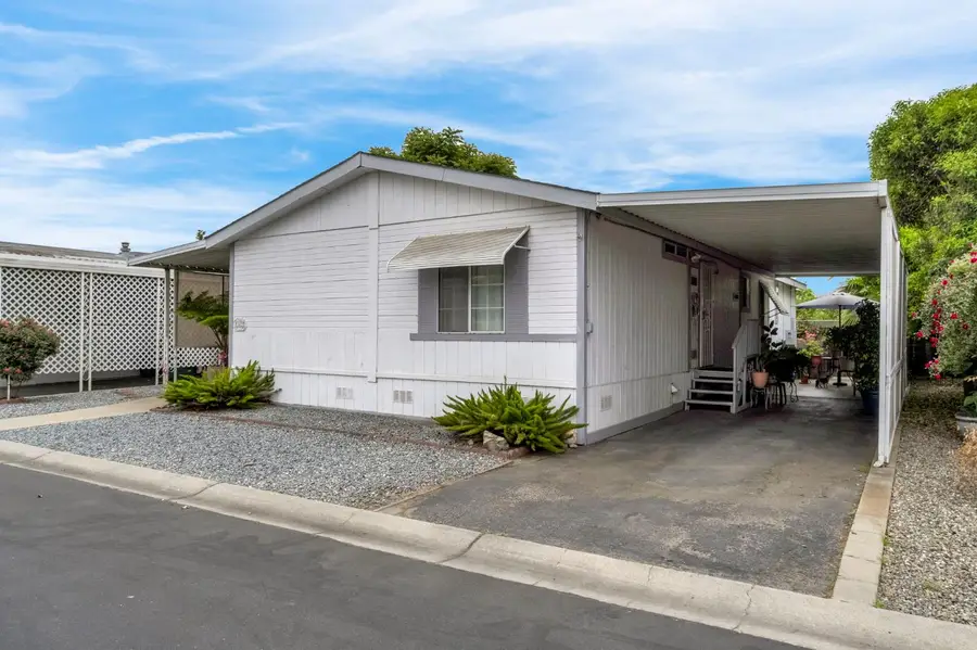 1218 E Cleveland Avenue #142, Madera, CA 93638 - #3