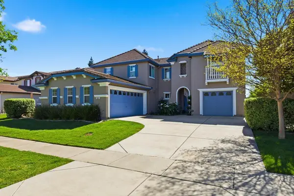 1300 Kensington Drive, Plumas Lake, CA 95961