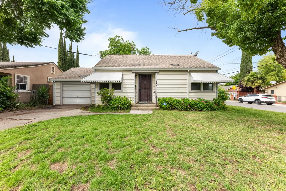 2699 Grove Avenue, Sacramento, CA 95815 - #1