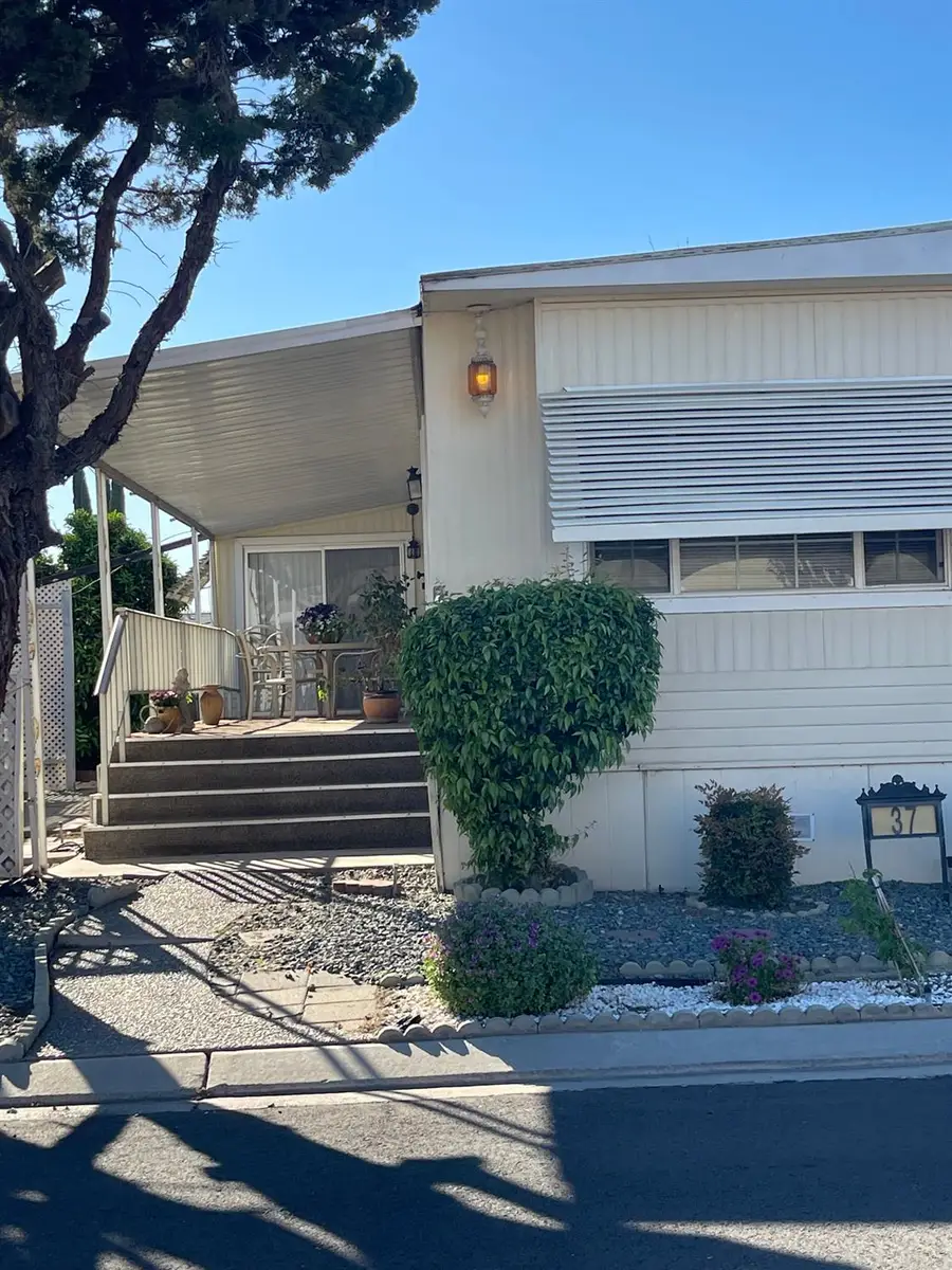 2621 Prescott Road #37, Modesto, CA 95350 - #3
