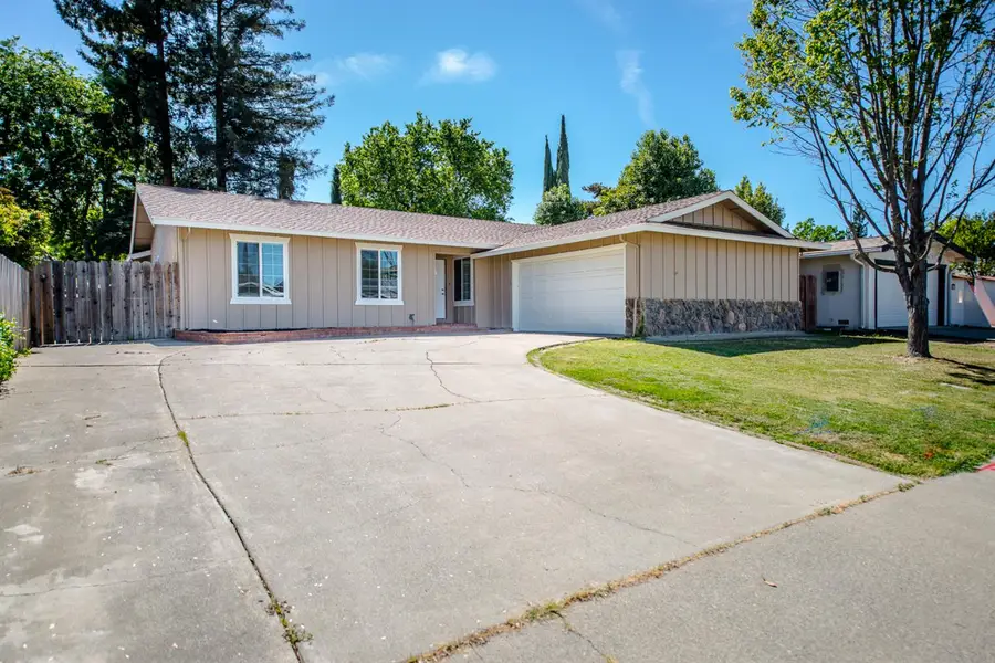 109 W Miramonte Drive, Woodland, CA 95695 - #2