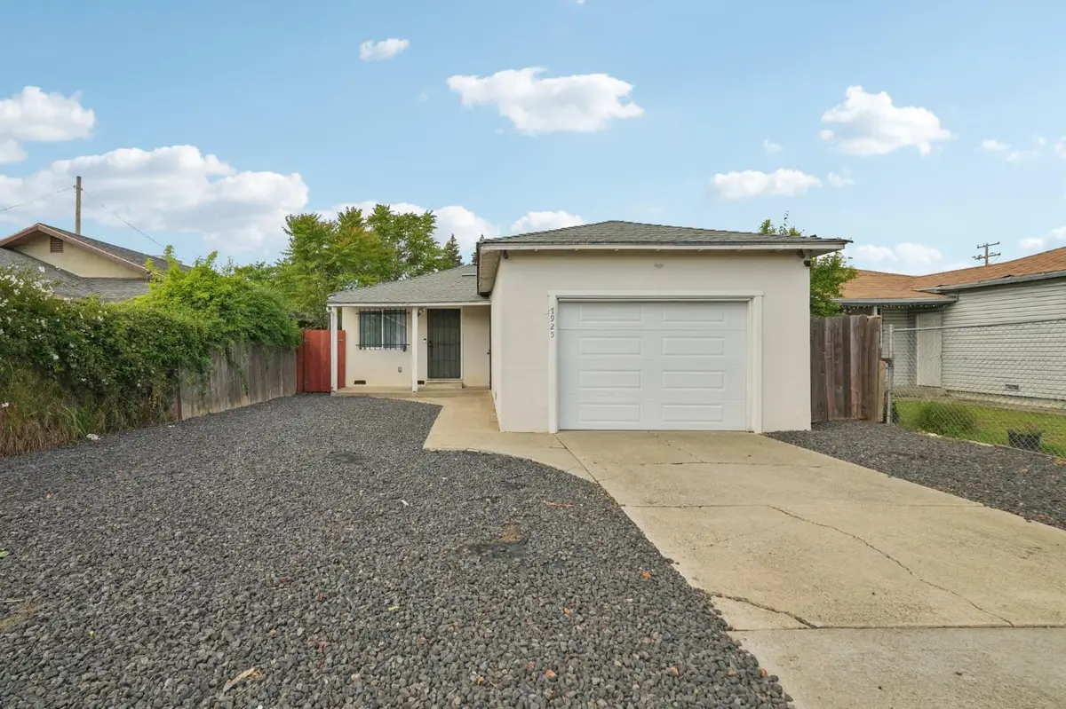 7925 32nd Avenue, Sacramento, CA 95824 - #1