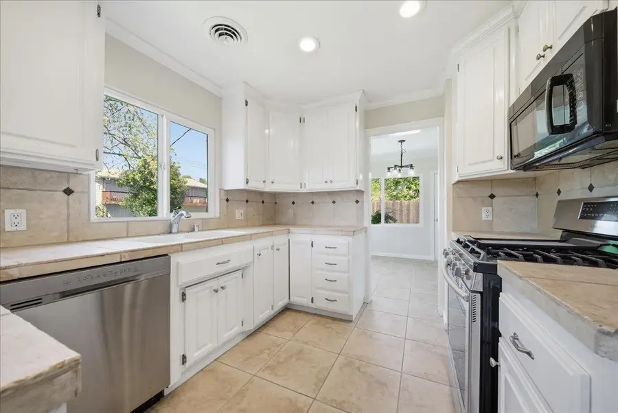 309 Maciel Avenue, Roseville, CA 95678 - #2