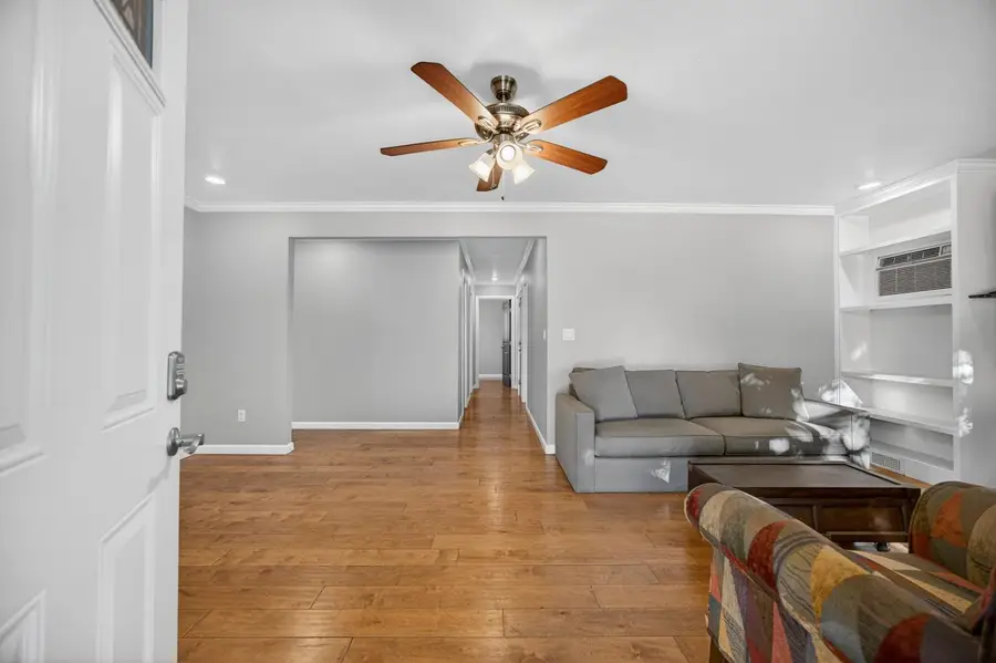 6748 Golf View Drive, Sacramento, CA 95822 - #3