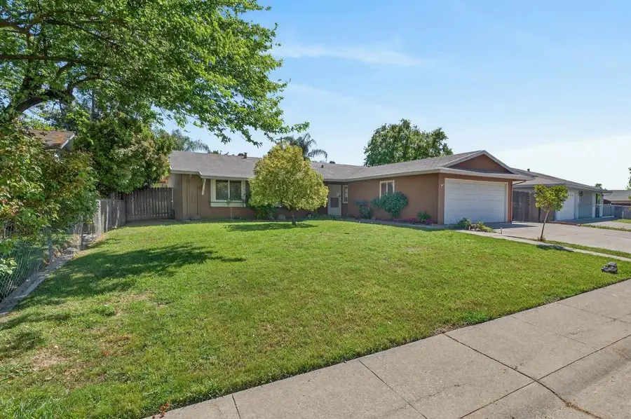 7108 Canaveral Way, North Highlands, CA 95660 - #2