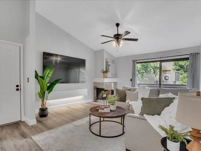 3400 Sullivan Court #220, Modesto, CA 95356 - #2