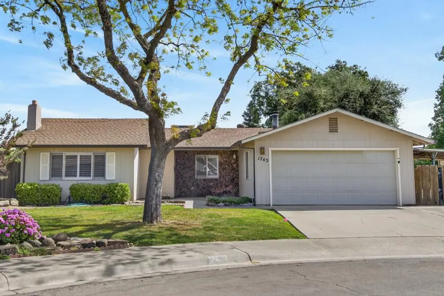 1743 Casa Nueva Street, Woodland, CA 95695 - #2